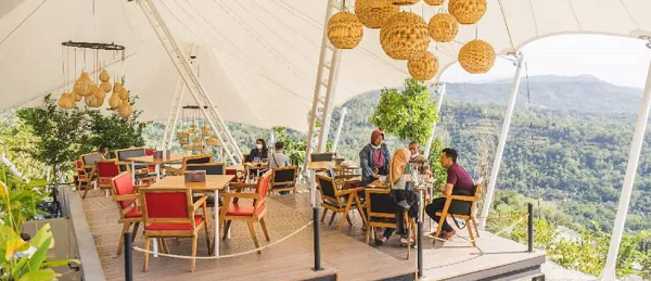 Aneka Kuliner Nusantara Di Obelix Hills