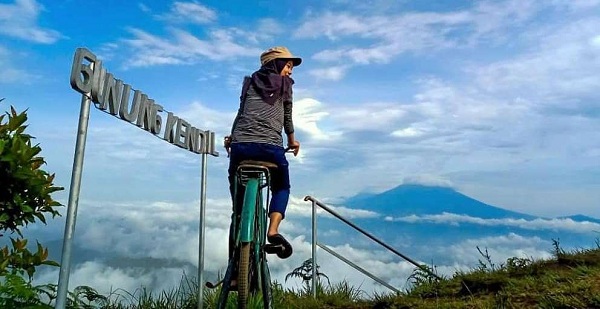 Gunung Kendil Kulon Progo