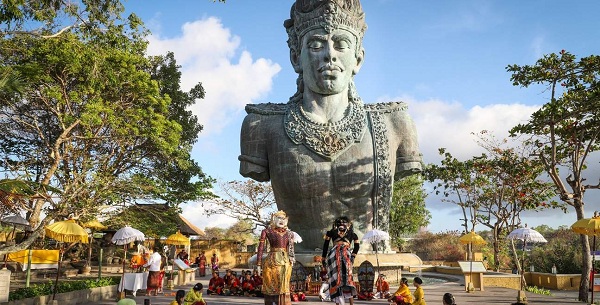 Jadwal Atraksi Dan Event Di GWK Bali