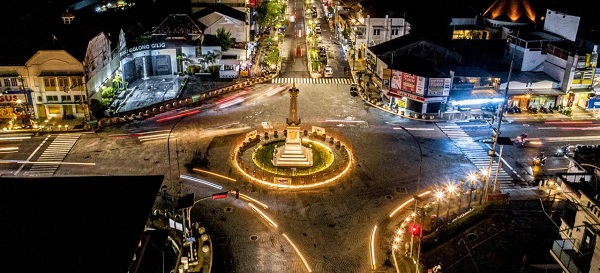 Sejarah Tugu Pal Putih Simbol Pusat Kota Jogja