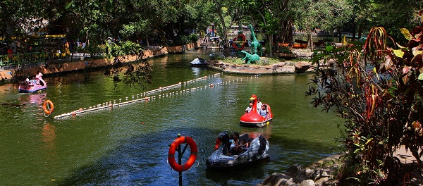 Wahana Air Gembira Loka Zoo Yogyakarta