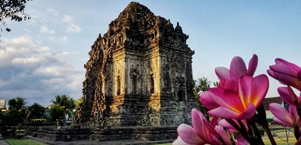 70 Tempat Wisata Sleman Terbaru & Paling Hits Candi Kalasan