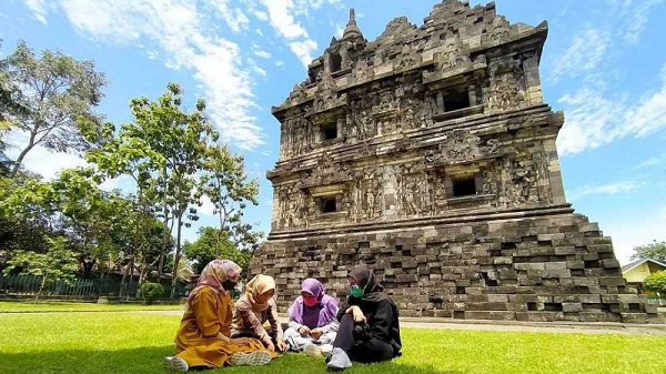 70 Tempat Wisata Sleman Terbaru & Paling Hits Candi Sari