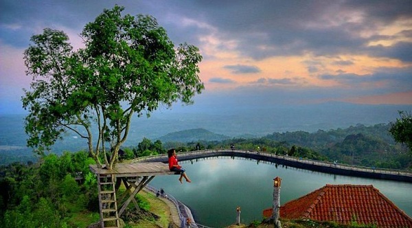 70 Tempat Wisata Gunung Kidul Terbaru Paling Hits Embung Nglanggeran