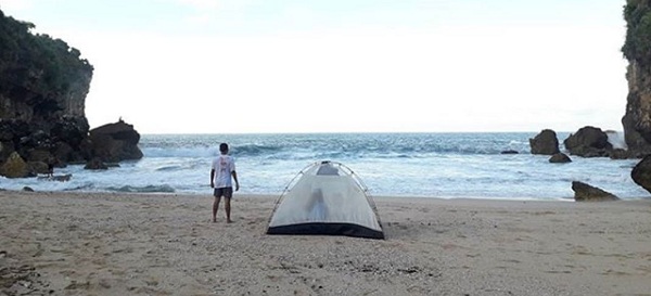 70 Tempat Wisata Gunung Kidul Terbaru Paling Hits Pantai Kayu Arum